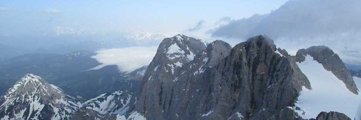 Flugwegposition um 06:10:27: Aufgenommen in der Nähe von Gemeinde Ramsau am Dachstein, 8972, Österreich in 3025 Meter
